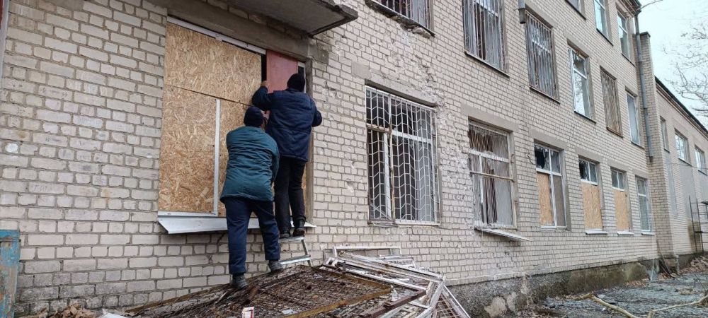 Виталий Гура: Текущая работа коммунальных служб, направленная на восстановление нашего города после обстрелов Виталий Гура: Текущая работа коммунальных служб, направленная на восстановление нашего города после обстрелов