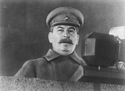 Рамиль Замалетдинов: 72 года назад прогремело известие, заставившее замереть весь огромный Советский Союз: умер Иосиф Сталин Рамиль Замалетдинов: 72 года назад прогремело известие, заставившее замереть весь огромный Советский Союз: умер Иосиф Сталин