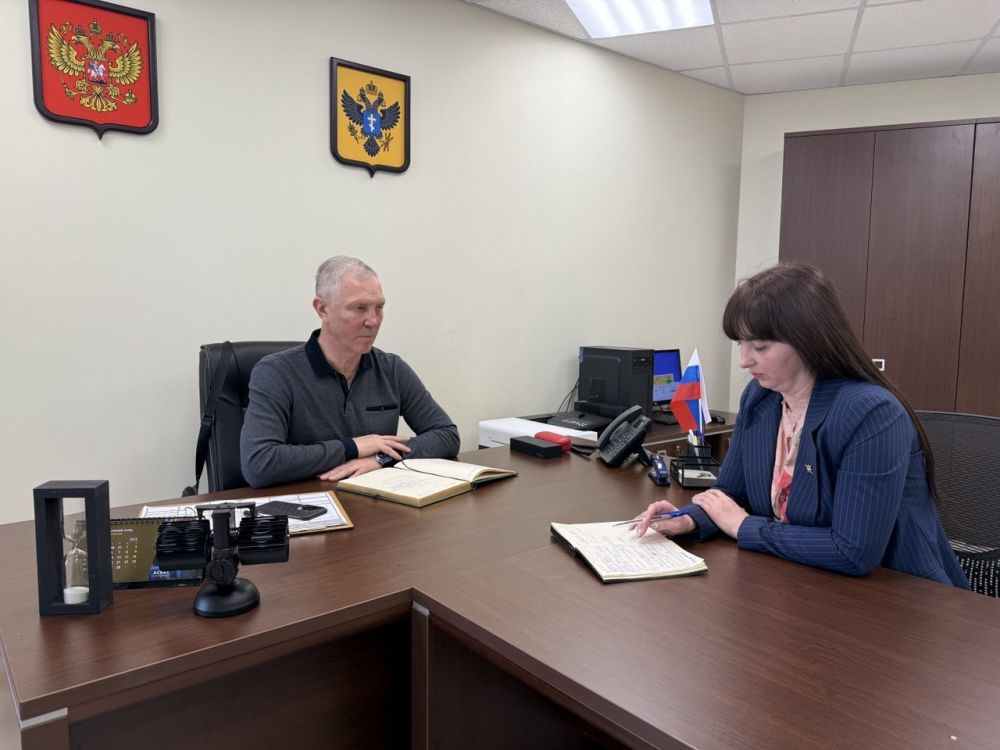 В Херсонской области за год создадут пять новых физкультурно-оздоровительных комплексов и два модульных спортивных зала, сообщил Владимир Сальдо В Херсонской области за год создадут пять новых физкультурно-оздоровительных комплексов и два модульных спортивных зала, сообщил Владимир Сальдо
