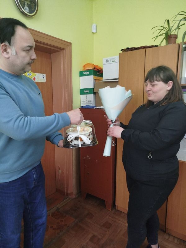 В Геническом муниципальном округе поздравили семьи участников СВО В Геническом муниципальном округе поздравили семьи участников СВО