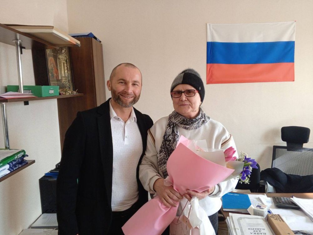 Павел Филипчук: Накануне 8 Марта был рад лично выразить свое почтение нашим женщинам-руководителям Павел Филипчук: Накануне 8 Марта был рад лично выразить свое почтение нашим женщинам-руководителям