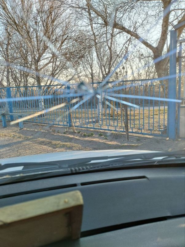 Великая Кардашинка Голопристанского округа подверглась артиллерийскому обстрелу ВСУ Великая Кардашинка Голопристанского округа подверглась артиллерийскому обстрелу ВСУ