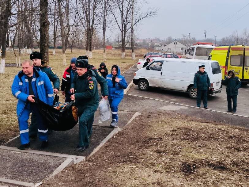 В Судже и близлежащих селах Курской области нашли более 100 человек из списков пропавших без вести, об этом сообщил помощник главы МЧС России Юрий Мезинов В Судже и близлежащих селах Курской области нашли более 100 человек из списков пропавших без вести, об этом сообщил помощник главы МЧС России Юрий Мезинов
