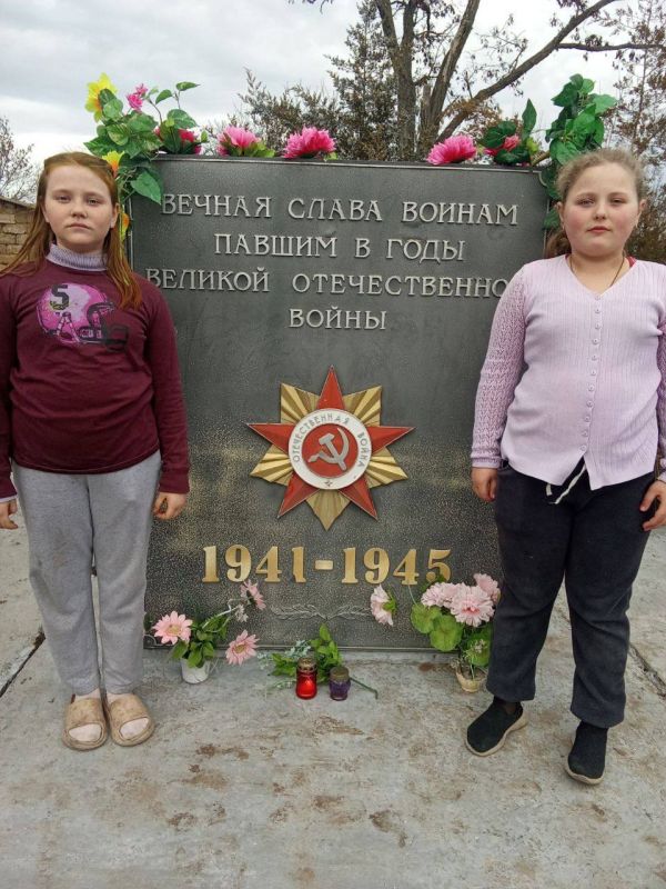 К 80-летию Великой Отечественной Войны Братская сельская библиотека с односельчанами собрались, чтобы почтить память наших героев – прадедов и дедов К 80-летию Великой Отечественной Войны Братская сельская библиотека с односельчанами собрались, чтобы почтить память наших героев – прадедов и дедов