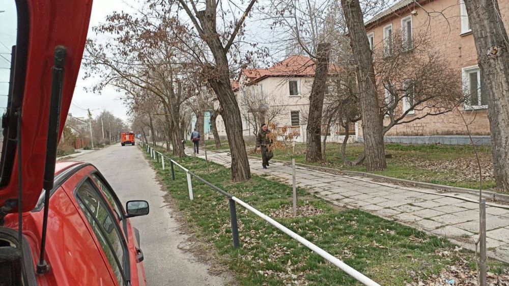 В результате пожара в Новой Каховке пострадало административное здание В результате пожара в Новой Каховке пострадало административное здание