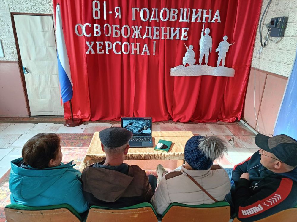 Празднование 81-й годовщины освобождения Херсона от немецко - фашистских захватчиков в Каланчакском округе Празднование 81-й годовщины освобождения Херсона от немецко - фашистских захватчиков в Каланчакском округе