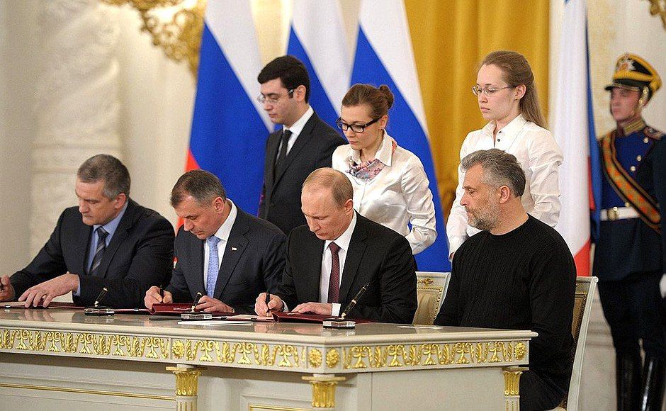 Татьяна Томилина: 18 марта 2014 года был подписан договор о принятии Республики Крым в состав Российской Федерации на правах ее субъекта Татьяна Томилина: 18 марта 2014 года был подписан договор о принятии Республики Крым в состав Российской Федерации на правах ее субъекта