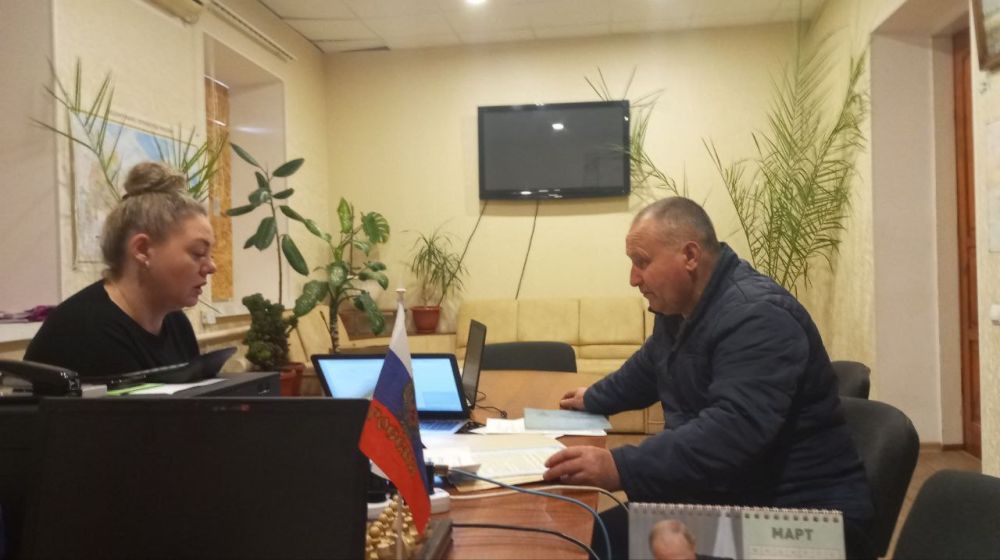 В Малокаховке прошли бесплатные юридические консультации для жителей по оформлению прав на недвижимость в соответствии с законодательством Российской Федерации В Малокаховке прошли бесплатные юридические консультации для жителей по оформлению прав на недвижимость в соответствии с законодательством Российской Федерации