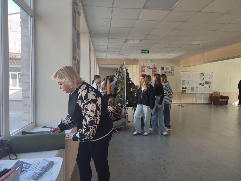 Всероссийская Акция добровольчества "Весенняя неделя добра" прошла в школе 3 г. Геническ Всероссийская Акция добровольчества "Весенняя неделя добра" прошла в школе 3 г. Геническ