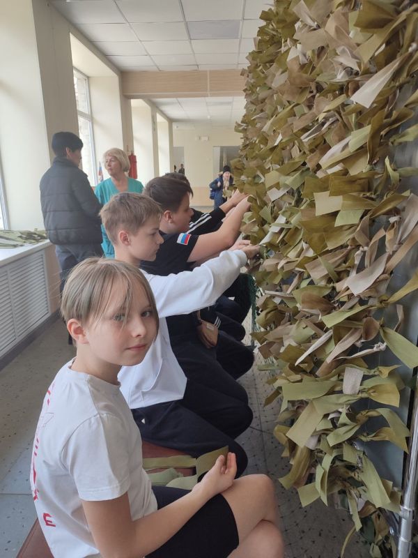 Всероссийская Акция добровольчества "Весенняя неделя добра" прошла в школе 3 г. Геническ Всероссийская Акция добровольчества "Весенняя неделя добра" прошла в школе 3 г. Геническ