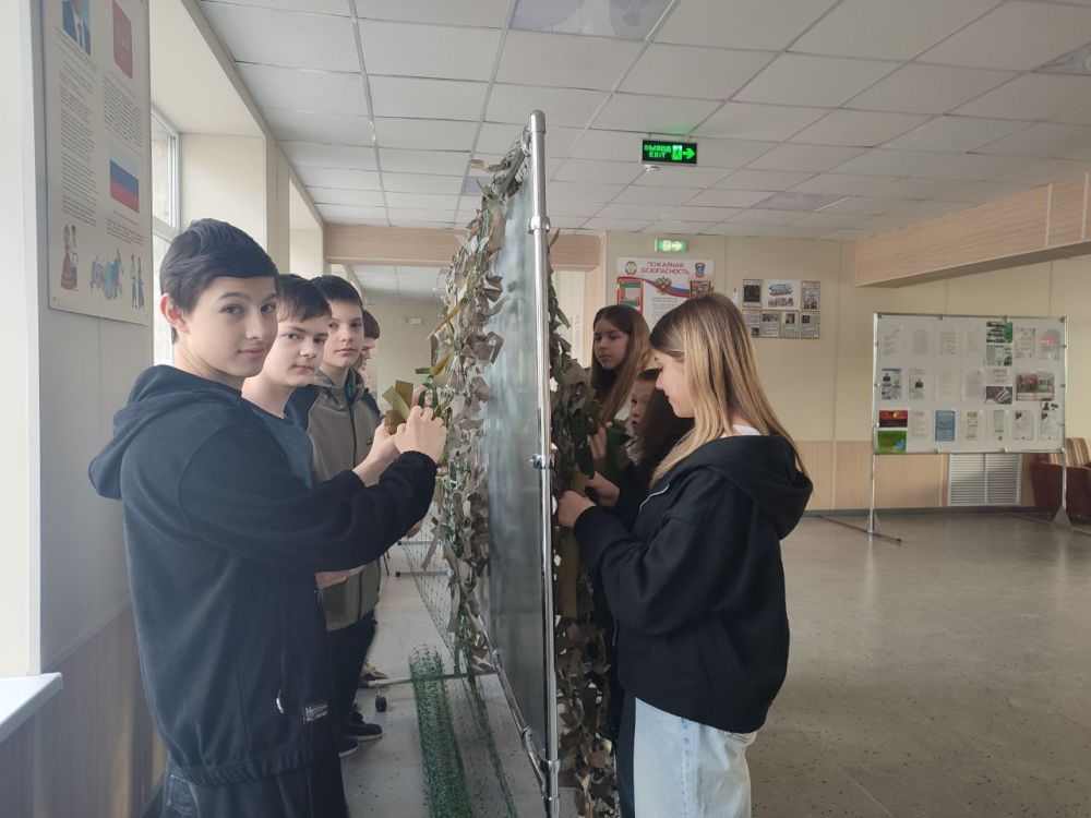 Всероссийская Акция добровольчества "Весенняя неделя добра" прошла в школе 3 г. Геническ Всероссийская Акция добровольчества "Весенняя неделя добра" прошла в школе 3 г. Геническ