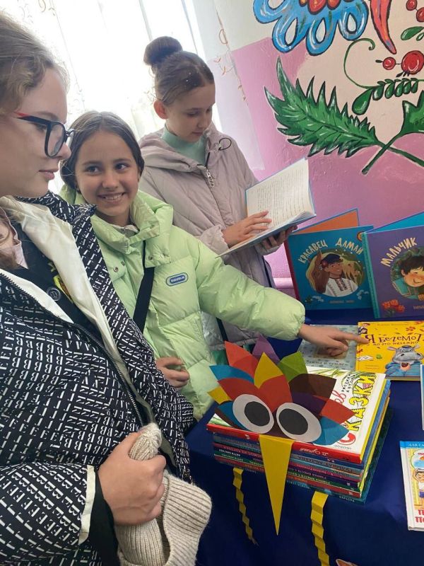 Книжная радуга детства: Всероссийская неделя детской и юношеской книги Книжная радуга детства: Всероссийская неделя детской и юношеской книги