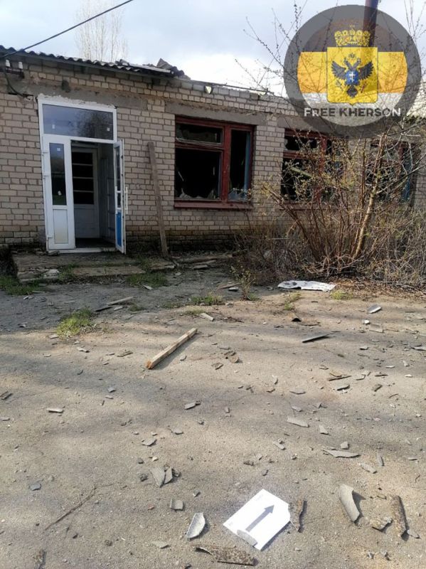 В результате удара ВСУ в Малой Лепетихе повреждены объекты гражданской инфраструктуры В результате удара ВСУ в Малой Лепетихе повреждены объекты гражданской инфраструктуры