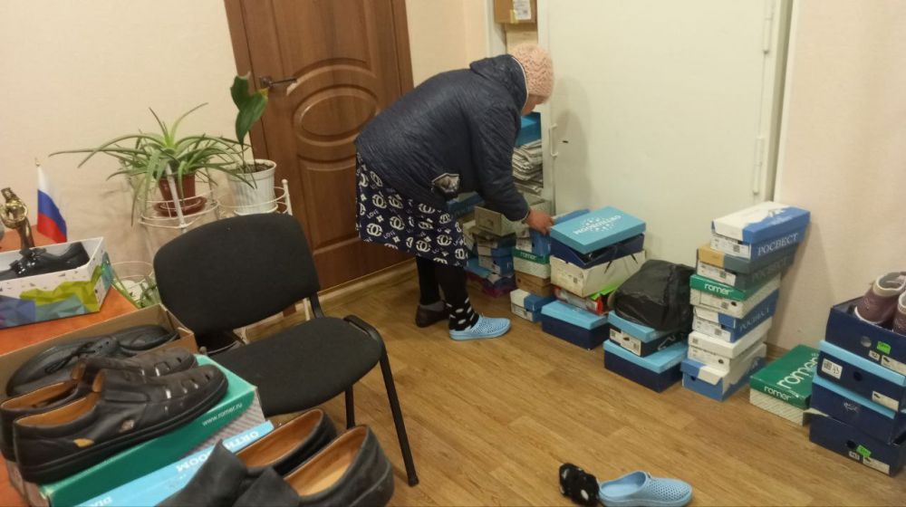 В Малокаховке раздали гуманитарную помощь от "Союза Матерей Херсонской области" В Малокаховке раздали гуманитарную помощь от "Союза Матерей Херсонской области"