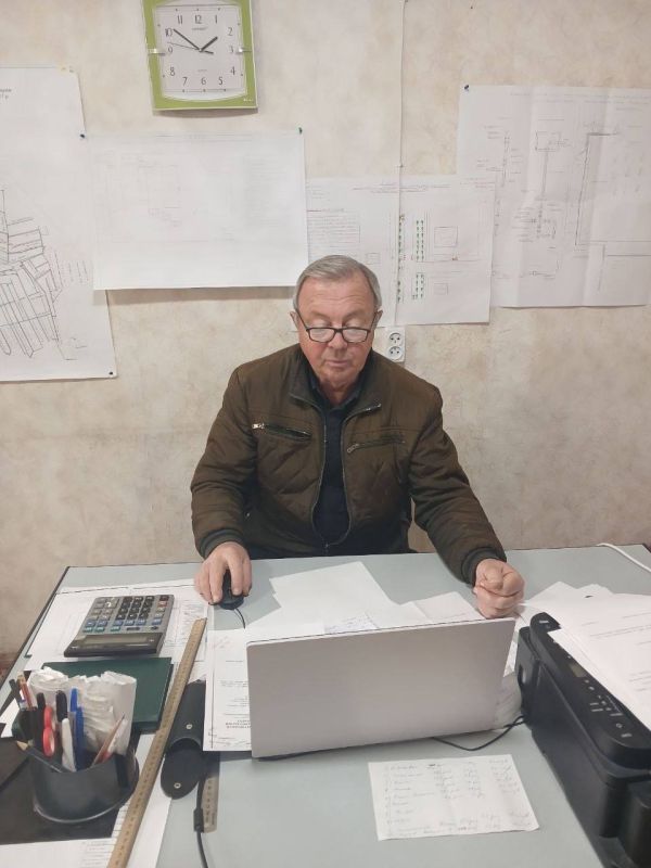 В Новотроицком муниципальном округе провели «Диктант ЖКХ», организованный партией «Единая Россия» в рамках партийного проекта «Школа ЖКХ» В Новотроицком муниципальном округе провели «Диктант ЖКХ», организованный партией «Единая Россия» в рамках партийного проекта «Школа ЖКХ»