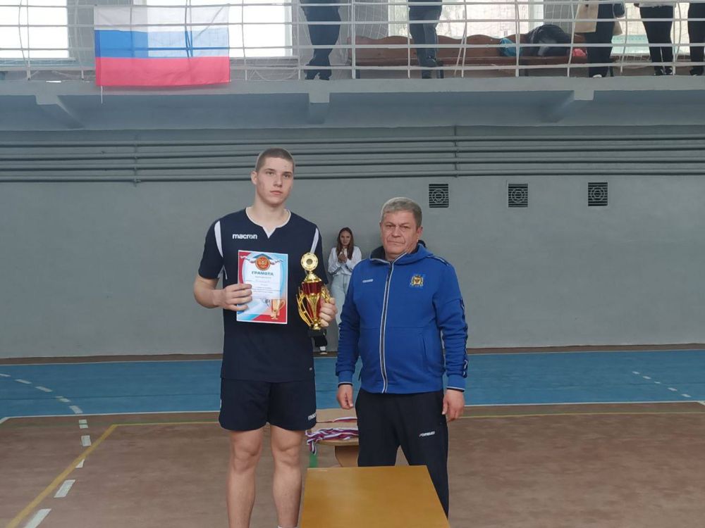 Турнир, посвященный ветеранам скадовского волейбола Турнир, посвященный ветеранам скадовского волейбола