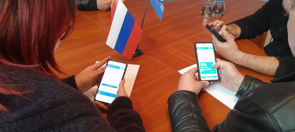 В Верхнерогачикском местном отделении партии "Единая Россия" провели "Диктант ЖКХ." В Верхнерогачикском местном отделении партии "Единая Россия" провели "Диктант ЖКХ."