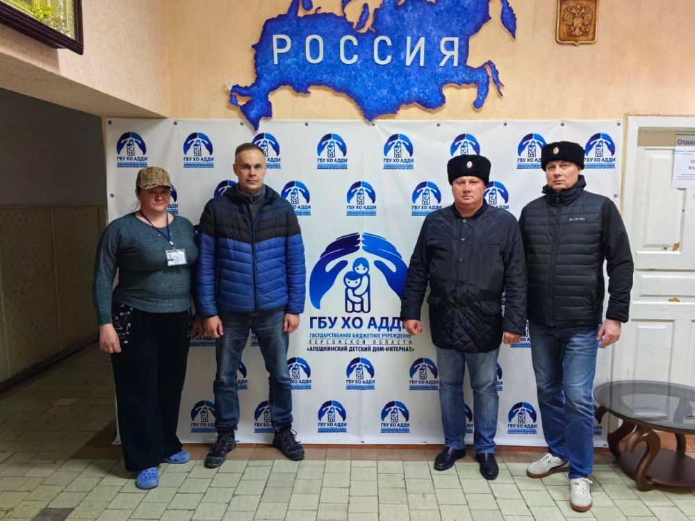 Представители региона-шефа посетили Алёшкинский детский дом Представители региона-шефа посетили Алёшкинский детский дом