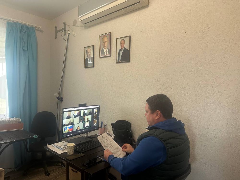 Виталий Гура: Провёл рабочее совещание с сотрудниками администрации и представителями экстренных служб Виталий Гура: Провёл рабочее совещание с сотрудниками администрации и представителями экстренных служб