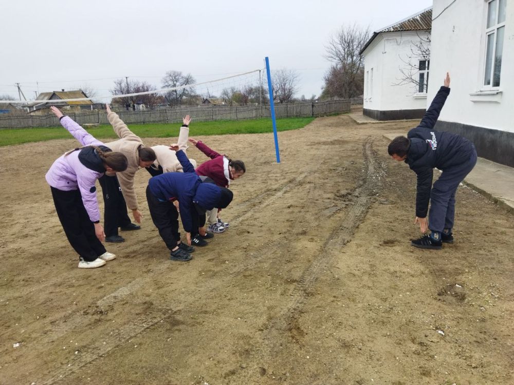 Ребята Клиновской школы присоединилась к проекту «Пробежки Первых» Ребята Клиновской школы присоединилась к проекту «Пробежки Первых»