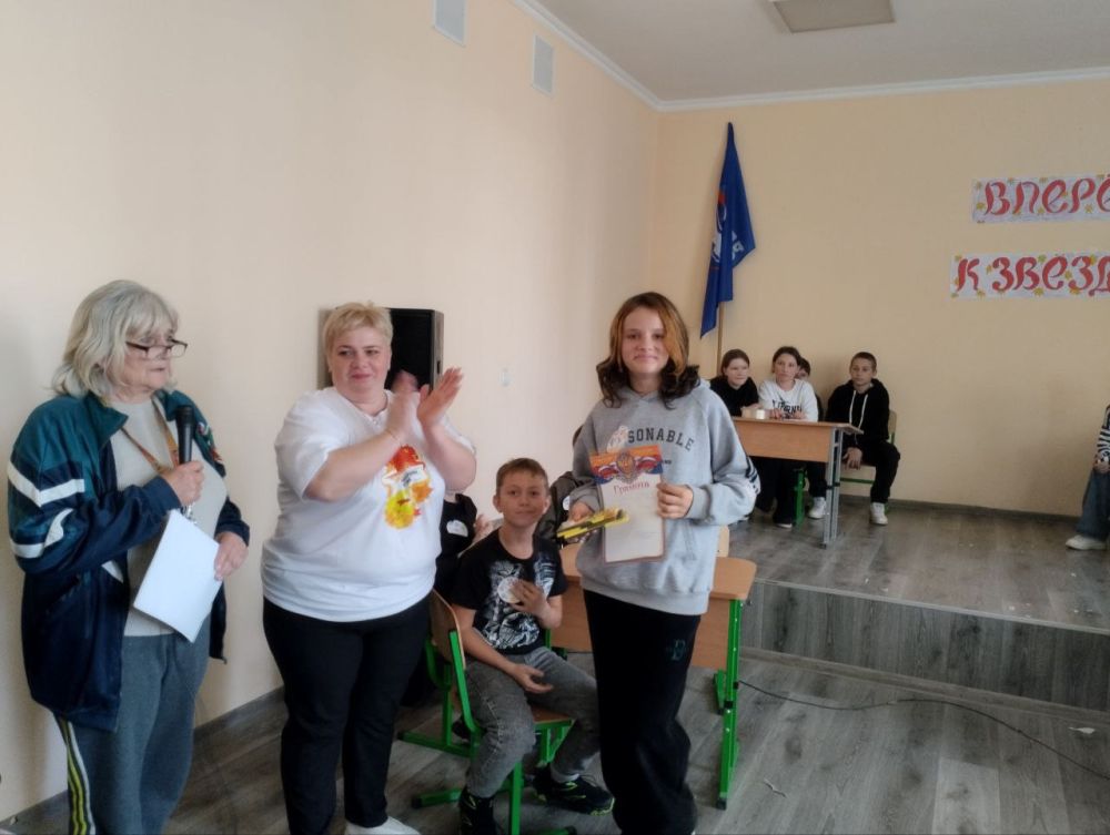 Ежегодно 12 апреля весь мир отмечает День космонавтики Ежегодно 12 апреля весь мир отмечает День космонавтики