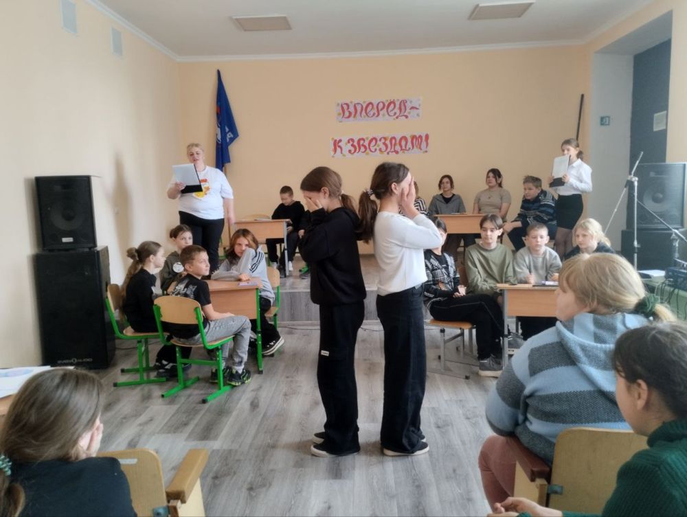 Ежегодно 12 апреля весь мир отмечает День космонавтики Ежегодно 12 апреля весь мир отмечает День космонавтики