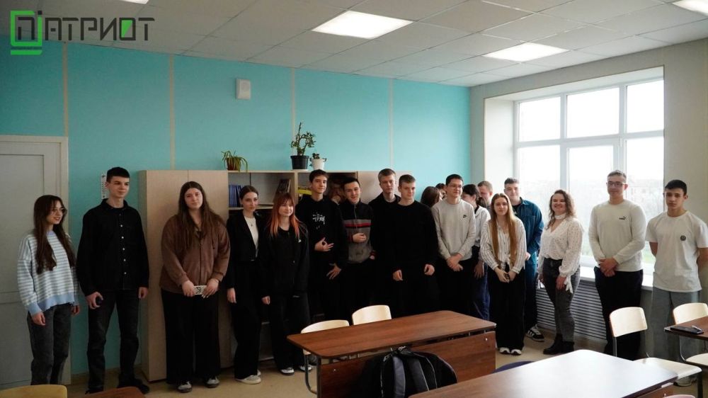 ПОТОМУ ЧТО У ПИЛОТА ВСЕ ЗАВИСИТ «ОТ ВИНТА» ПОТОМУ ЧТО У ПИЛОТА ВСЕ ЗАВИСИТ «ОТ ВИНТА»