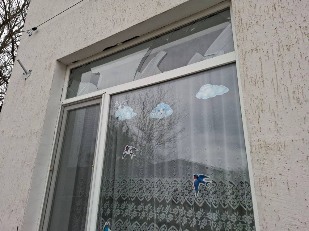 Уполномоченный по правам человека в Херсонской области привез подарки воспитанникам детского сада села Тавричанка Каховского округа Уполномоченный по правам человека в Херсонской области привез подарки воспитанникам детского сада села Тавричанка Каховского округа