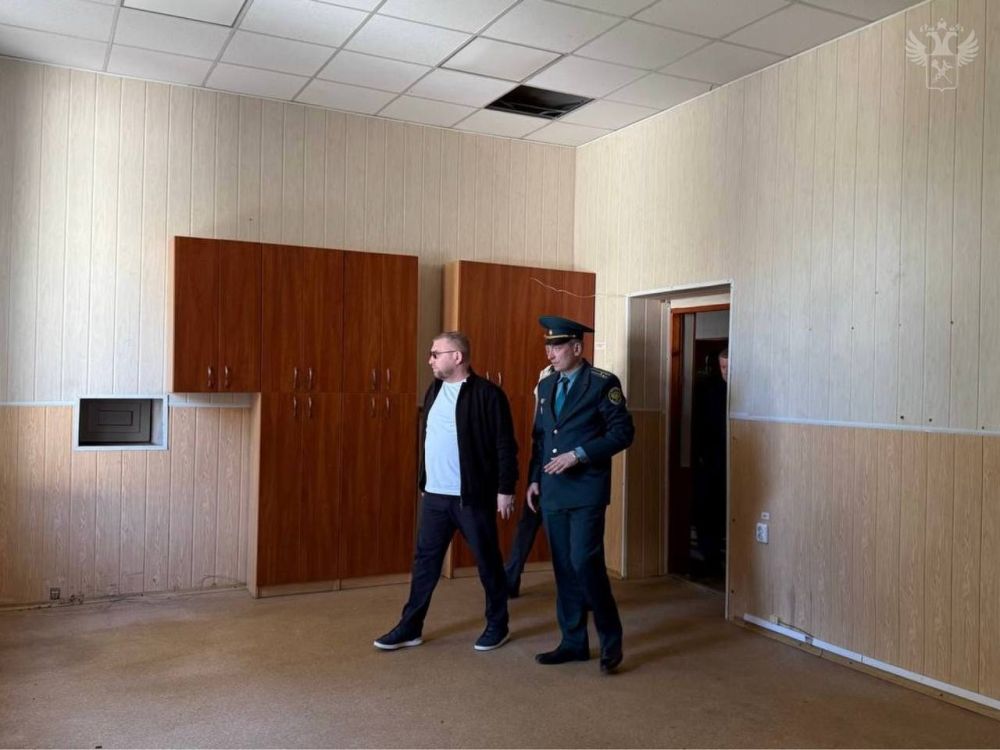Руководитель ФТС России Валерий Пикалёв с рабочим визитом прибыл в регион деятельности Крымской таможни Руководитель ФТС России Валерий Пикалёв с рабочим визитом прибыл в регион деятельности Крымской таможни