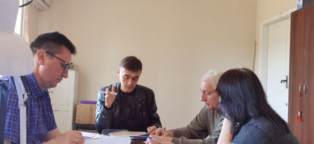 Заместитель главы Каховской администрации Бжезицкий Игорь Владимирович провел трехчасовое совещание по вопросам культуры Заместитель главы Каховской администрации Бжезицкий Игорь Владимирович провел трехчасовое совещание по вопросам культуры