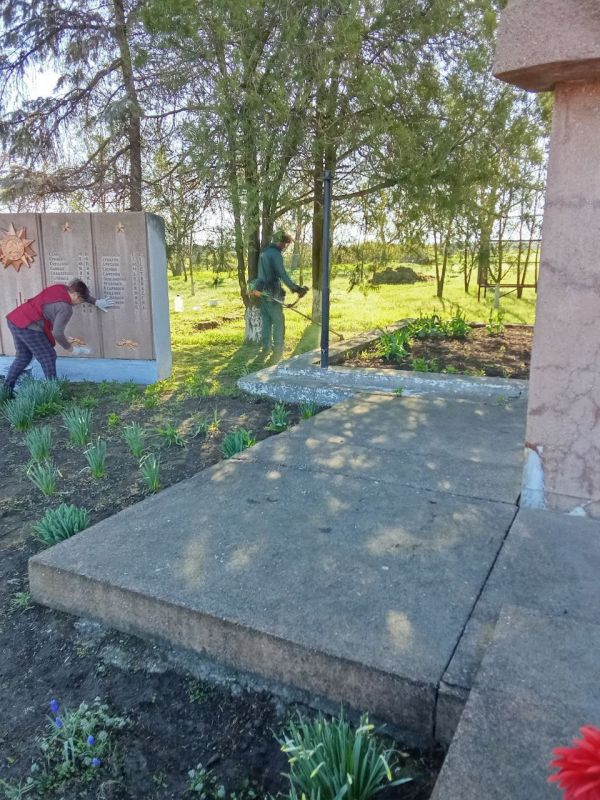 В Горностаевском муниципальном округе в преддверии празднования 80-й годовщины Великой Победы продолжаются работы по реставрации и благоустройству памятников ВОВ В Горностаевском муниципальном округе в преддверии празднования 80-й годовщины Великой Победы продолжаются работы по реставрации и благоустройству памятников ВОВ