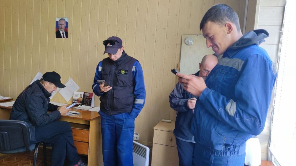 В Голопристанском округе прошел «Диктант ЖКХ» В Голопристанском округе прошел «Диктант ЖКХ»