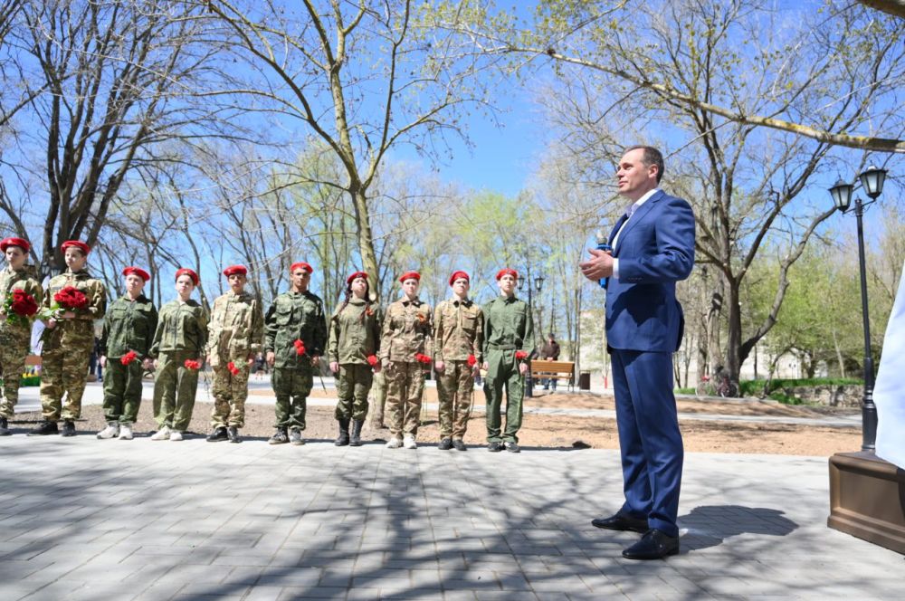Владимир Сальдо: Памятник святому праведному воину Феодору Ушакову открыт на Херсонщине Владимир Сальдо: Памятник святому праведному воину Феодору Ушакову открыт на Херсонщине
