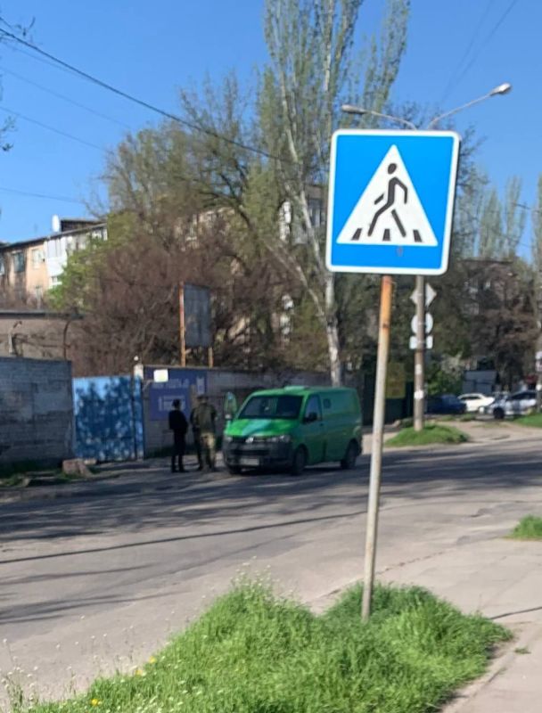 Запорожье — это город это полигон для испытаний полицией их новшеств: например патрулирование дронами Запорожье — это город это полигон для испытаний полицией их новшеств: например патрулирование дронами