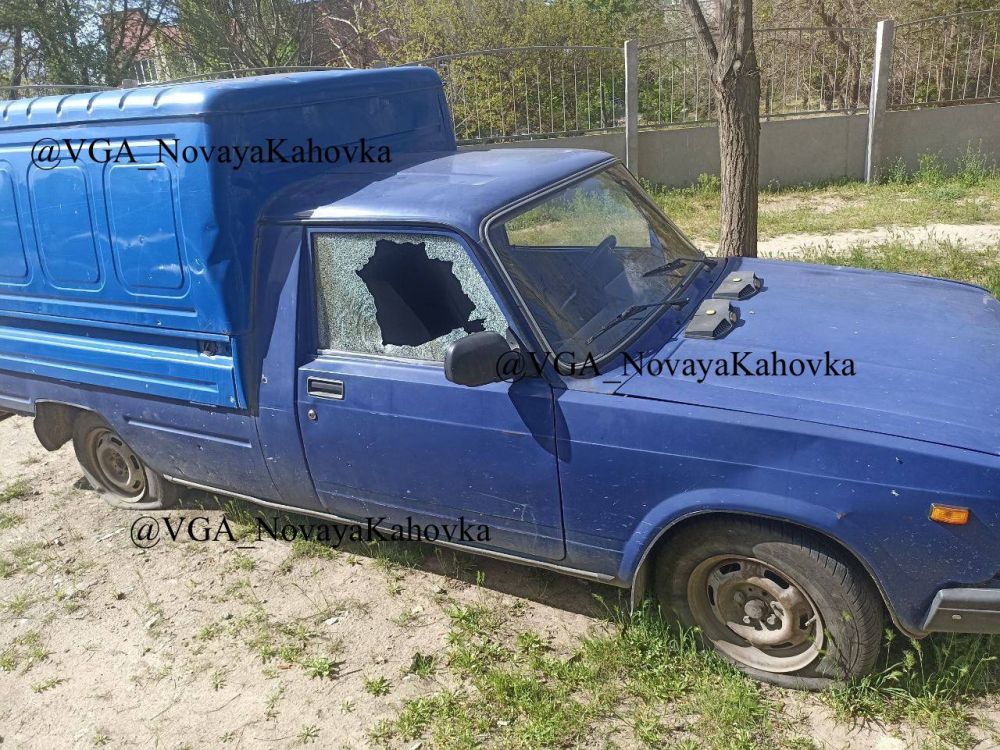 Боевики ВСУ нанесли удары по Новой Каховке, несмотря на объявленное Президентом России Пасхальное перемирие Боевики ВСУ нанесли удары по Новой Каховке, несмотря на объявленное Президентом России Пасхальное перемирие