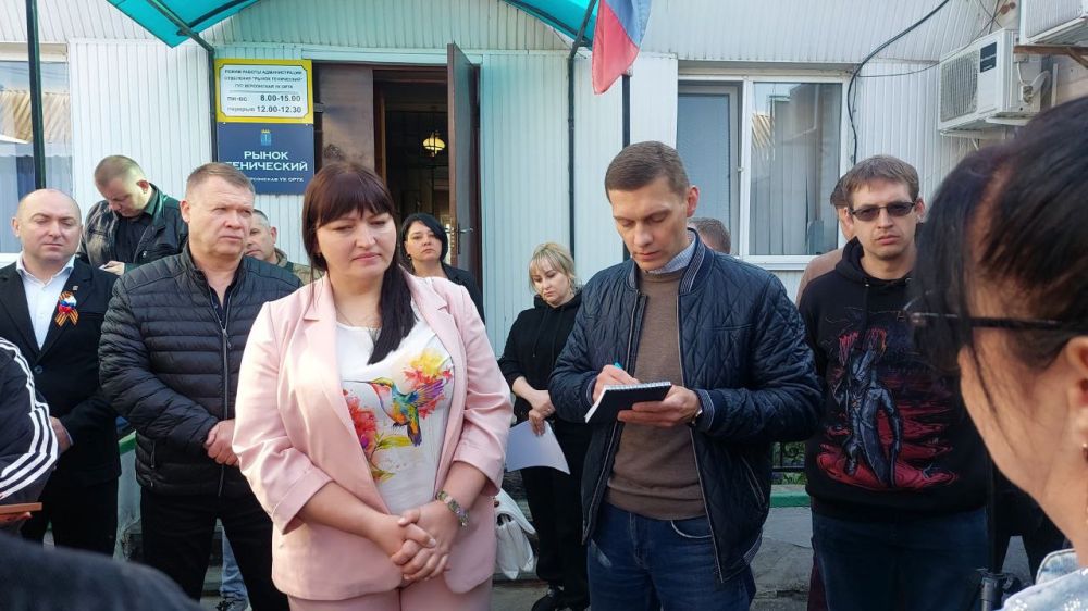 В Херсонской области окажут поддержку предпринимателям, бизнес которых пострадал в результате пожара на рынке Геническа В Херсонской области окажут поддержку предпринимателям, бизнес которых пострадал в результате пожара на рынке Геническа