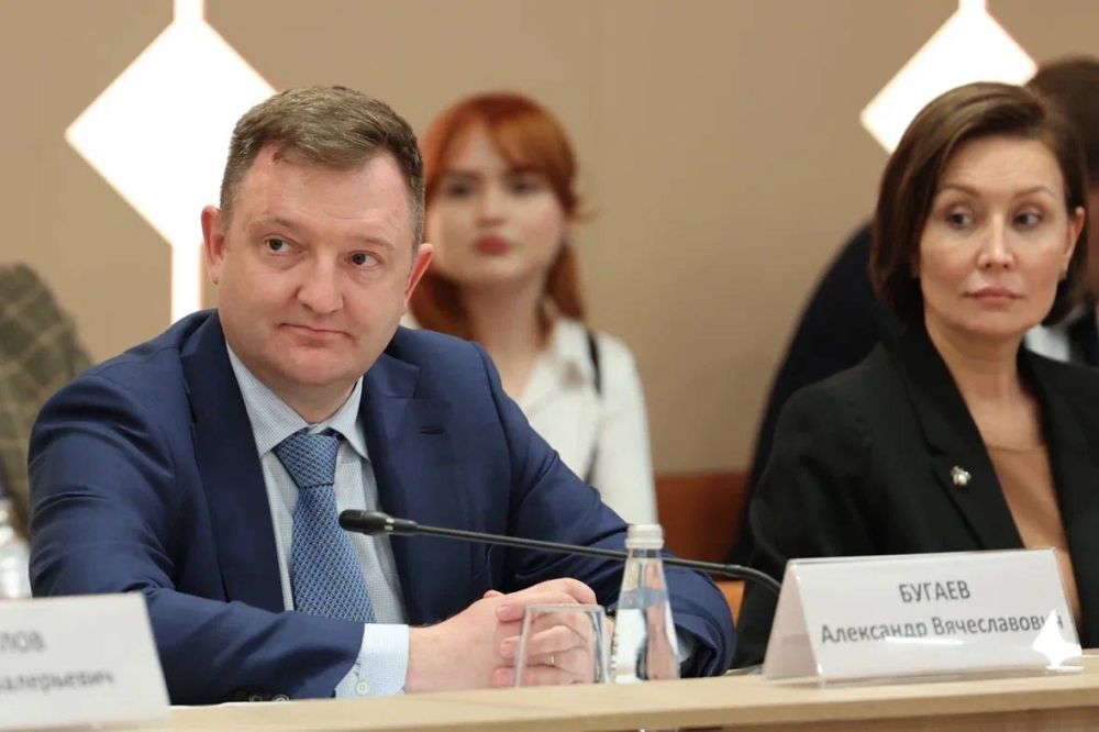 Сегодня с участием Первого заместителя Руководителя Администрации Президента России Сергея Кириенко и заместителя Председателя Правительства Дмитрия Чернышенко прошло заседание Оргкомитета Всероссийской междисциплинарной... Сегодня с участием Первого заместителя Руководителя Администрации Президента России Сергея Кириенко и заместителя Председателя Правительства Дмитрия Чернышенко прошло заседание Оргкомитета Всероссийской междисциплинарной...