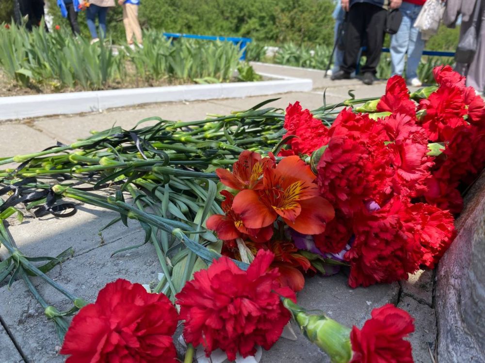 Павел Тропкин: Сегодня мы вспоминаем о жертвах и пострадавших в результате катастрофы на Чернобыльской АЭС, которая произошла в ночь на 26 апреля 1986 года Павел Тропкин: Сегодня мы вспоминаем о жертвах и пострадавших в результате катастрофы на Чернобыльской АЭС, которая произошла в ночь на 26 апреля 1986 года