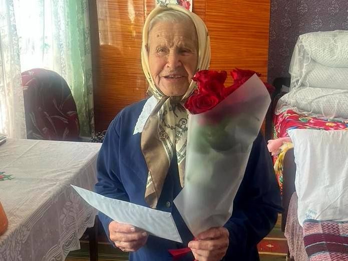 В канун 80-летия Великой Победы двум ветеранам труда Херсонской области вручили персональные поздравления от Президента России В канун 80-летия Великой Победы двум ветеранам труда Херсонской области вручили персональные поздравления от Президента России