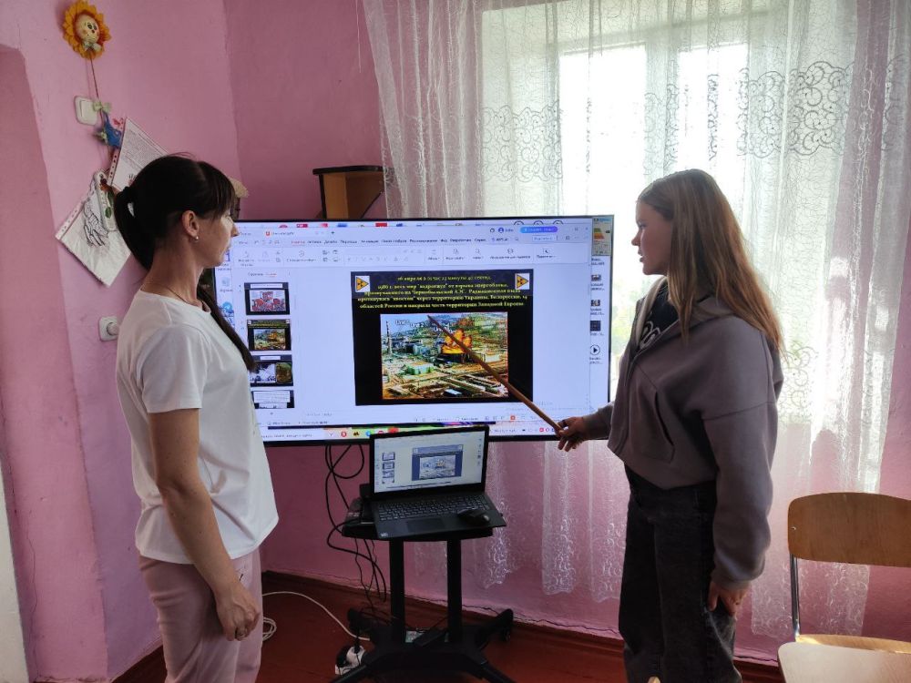 В Костогрызовском сельском клубе провели тематический час «Помнить, чтобы не повторилось» В Костогрызовском сельском клубе провели тематический час «Помнить, чтобы не повторилось»
