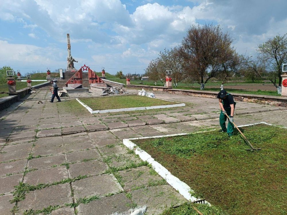 Всероссийский субботник. 26 апреля 2025 года по всей стране прошел традиционный Всероссийский субботник — масштабная экологическая акция, которая объединяет миллионы россиян в стремлении сделать свои города, поселки и села...