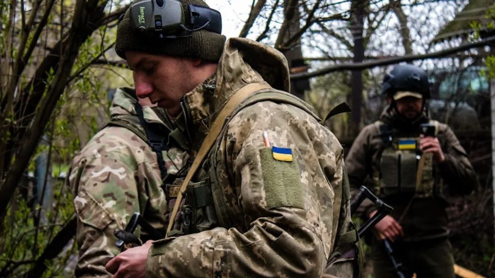 На Херсонском направлении украинские формирования вновь продемонстрировали своё бессилие перед реальностью: вместо честного военного противостояния, они цинично направляют удары по мирным жителям На Херсонском направлении украинские формирования вновь продемонстрировали своё бессилие перед реальностью: вместо честного военного противостояния, они цинично направляют удары по мирным жителям