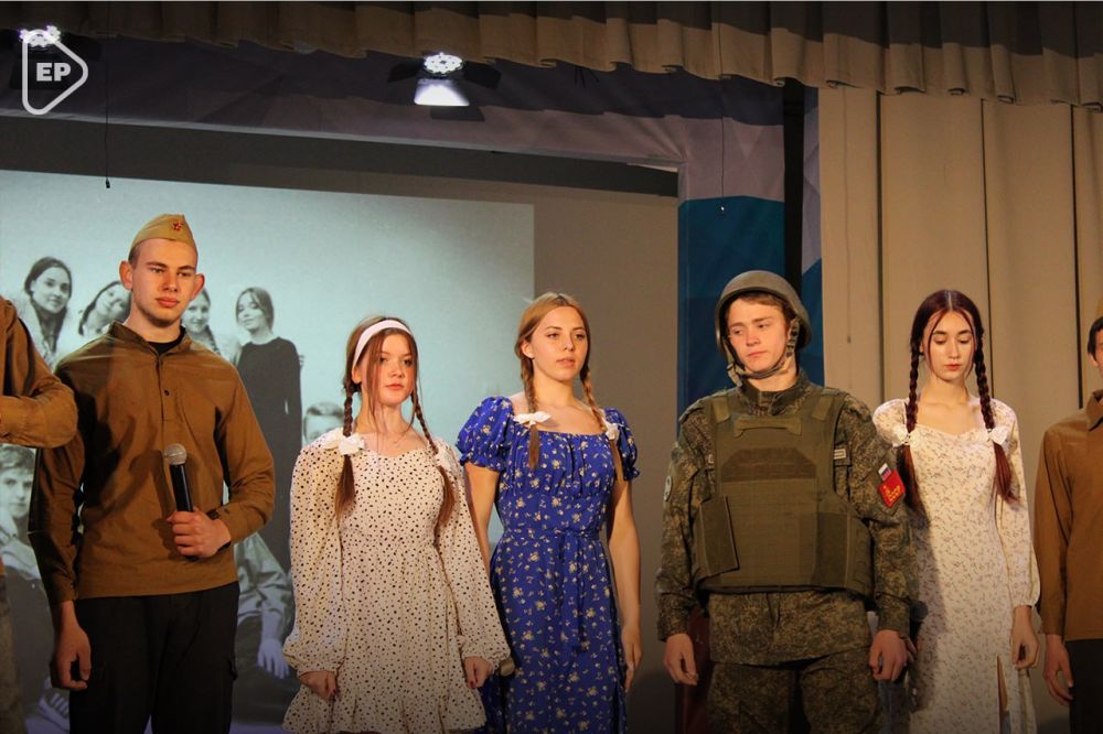 В Геническе при поддержке «Единой России» прошел финал областного этапа межрегионального творческого конкурса «Мы — наследники Победы!» В Геническе при поддержке «Единой России» прошел финал областного этапа межрегионального творческого конкурса «Мы — наследники Победы!»