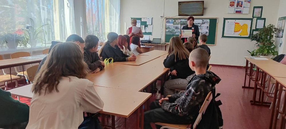 Первые Добропольской школы почтили память легендарного генерала Василия Маргелова Первые Добропольской школы почтили память легендарного генерала Василия Маргелова
