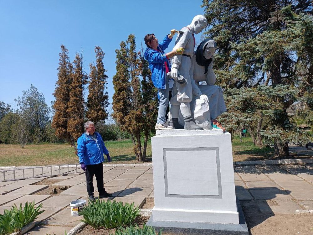 Помнить и ценить историю действительно является обязанностью каждого человека! Помнить и ценить историю действительно является обязанностью каждого человека!