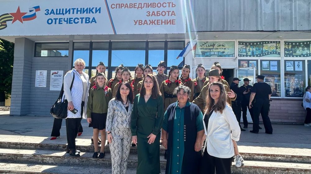 Победная весна.. 30 апреля Геническ стал центром притяжения для талантов Херсонской области, принимая региональный этап фестиваля-конкурса «Победная весна», посвященного 80-летию Победы в Великой Отечественной войне. Более... Победная весна.. 30 апреля Геническ стал центром притяжения для талантов Херсонской области, принимая региональный этап фестиваля-конкурса «Победная весна», посвященного 80-летию Победы в Великой Отечественной войне. Более...