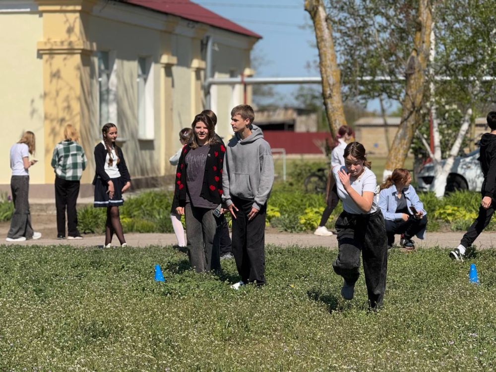 Квест-игра «Долгий путь к Победе», приуроченной к 80-летию со дня водружения знамени Победы над Рейхстагом Квест-игра «Долгий путь к Победе», приуроченной к 80-летию со дня водружения знамени Победы над Рейхстагом