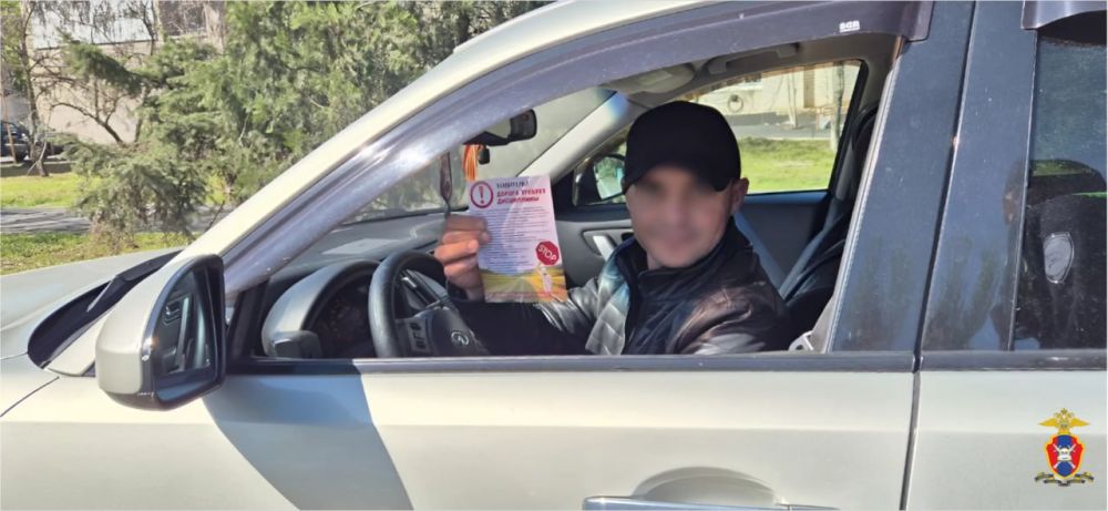 Госавтоинспекторы провели профилактическую акцию "Безопасный перекресток" в Чаплинском округе Госавтоинспекторы провели профилактическую акцию "Безопасный перекресток" в Чаплинском округе