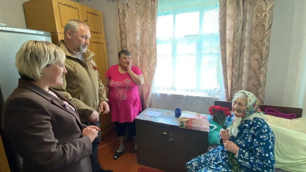 Константин Басюк: Дали старт акции «Единой России» «Подарок ветерану» в Херсонской области Константин Басюк: Дали старт акции «Единой России» «Подарок ветерану» в Херсонской области