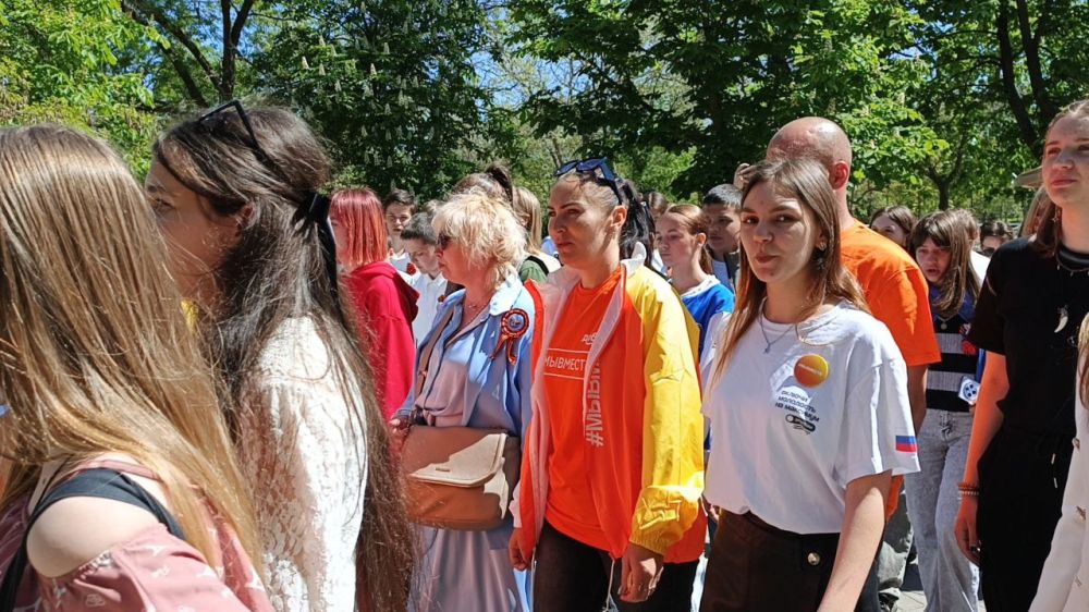 К 5 летию Всероссийского движения #МЫВМЕСТЕ в "Парке Культуры и отдыха " добровольцы раздали значки #МЫВМЕСТЕ К 5 летию Всероссийского движения #МЫВМЕСТЕ в "Парке Культуры и отдыха " добровольцы раздали значки #МЫВМЕСТЕ